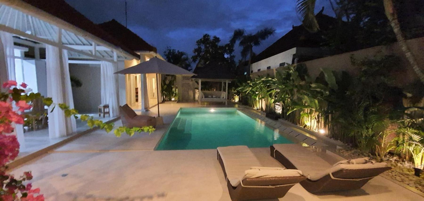 La Dolce Villa Seminyak  Bagian luar foto